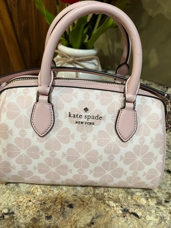 Kate Spade NWOT Spade Flower Small Dolly Duffle In Rose Smoke Multi - Picture 2 of 10